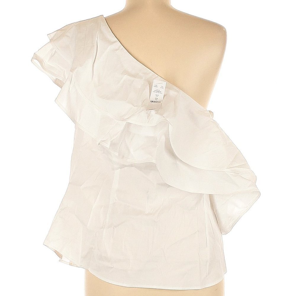 White Off Should Ruffle Blouse - Picture 2 of 2